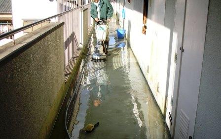 マンション床洗浄